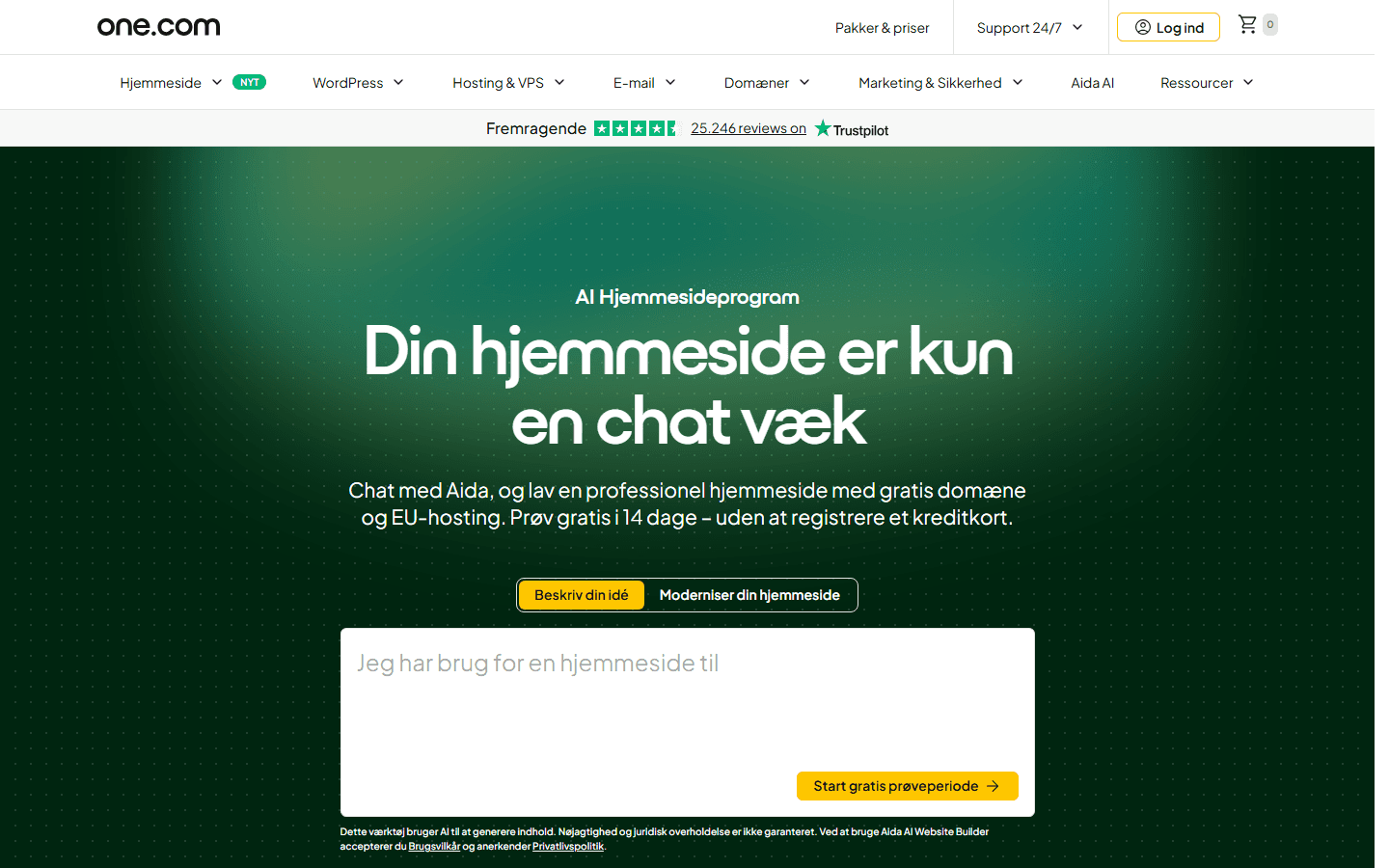 one.com's side om Aida AI Hjemmesideprogram med menuen øverst, en linje om one.com's anmeldelser på Trustpilot, overskriften »Din hjemmeside er kun en chat væk«, et felt med teksten »Jeg har brug for en hjemmeside til« og knappen »Start gratis prøveperiode«.